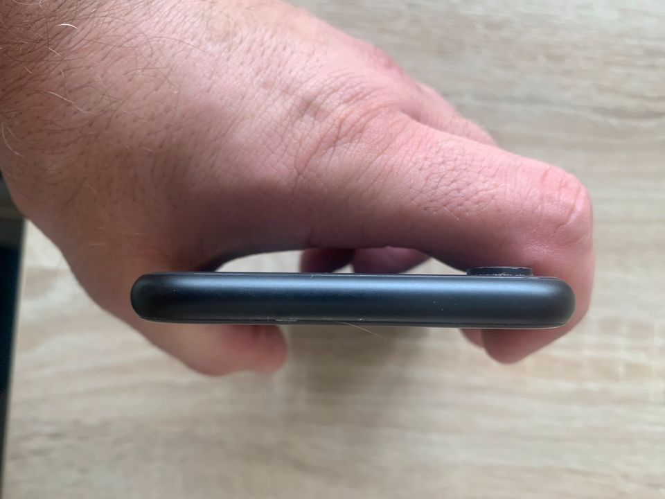 iPhone XR 64GB in Zülpich