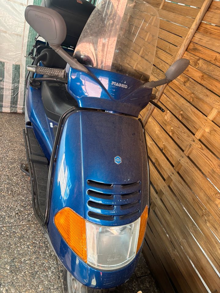 Piaggio Hexagon 125ccm blau *KEIN TÜV* in Ortenberg