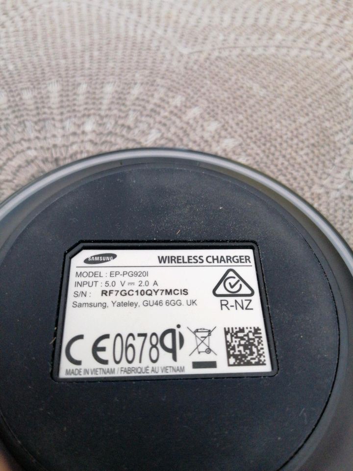 Samsung Wireless Charger in Oberhausen a.d. Donau