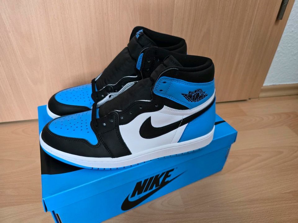 Nike Air Jordan 1 Retro High OG UNC University Blue 44.5 in Weißenfels