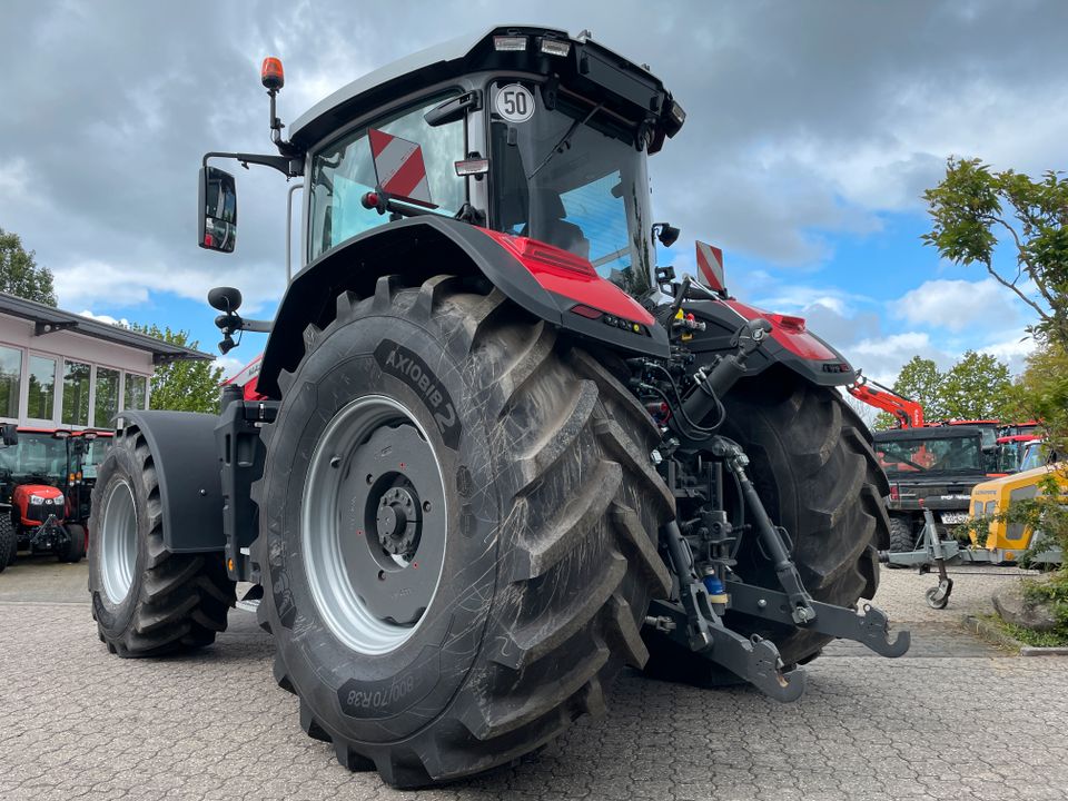 Massey Ferguson MF 8S.305 Dyna-VT stufenlos Schlepper, Traktor in Tönisvorst