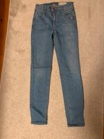 Enge Jeans von Esprit Nordrhein-Westfalen - Hille Vorschau