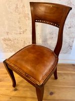 Schöner alter Stuhl / Leder / Antik / Vintage / Boho Pankow - Prenzlauer Berg Vorschau