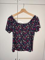 T-Shirt Blümchen Hessen - Kassel Vorschau