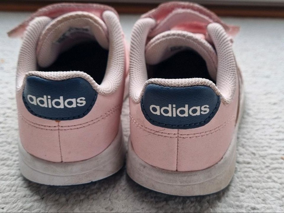 Adidas Schuhe Mädchen Größe 23 Pink in Kirchentellinsfurt