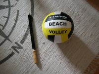 Beachvolleyball Diadora Ball und Pumpe neu Schleswig-Holstein - Schönkirchen Vorschau