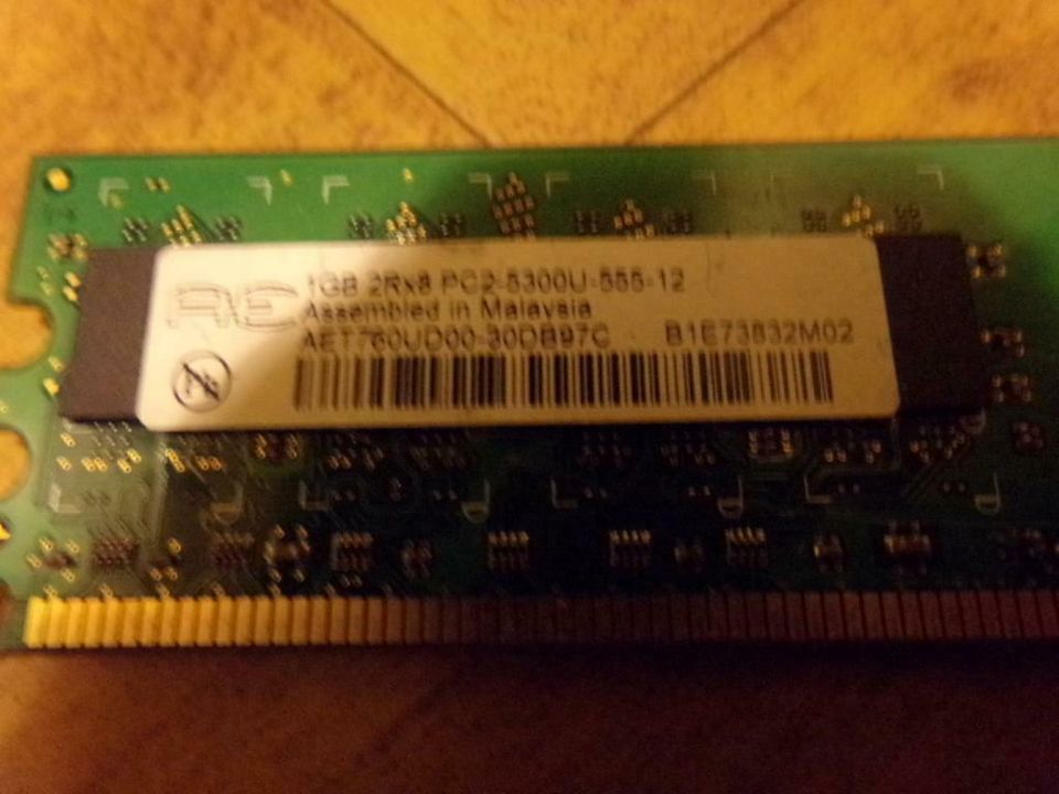 Arbeitsspeicher RAM 7 GB Samsung u.a. DDR-2 in Neuhardenberg
