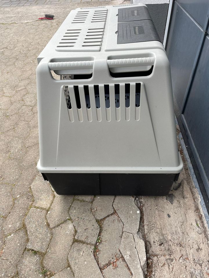 Hundebox 98x60x68 mit abnehmbarem Gitter in Heidelberg