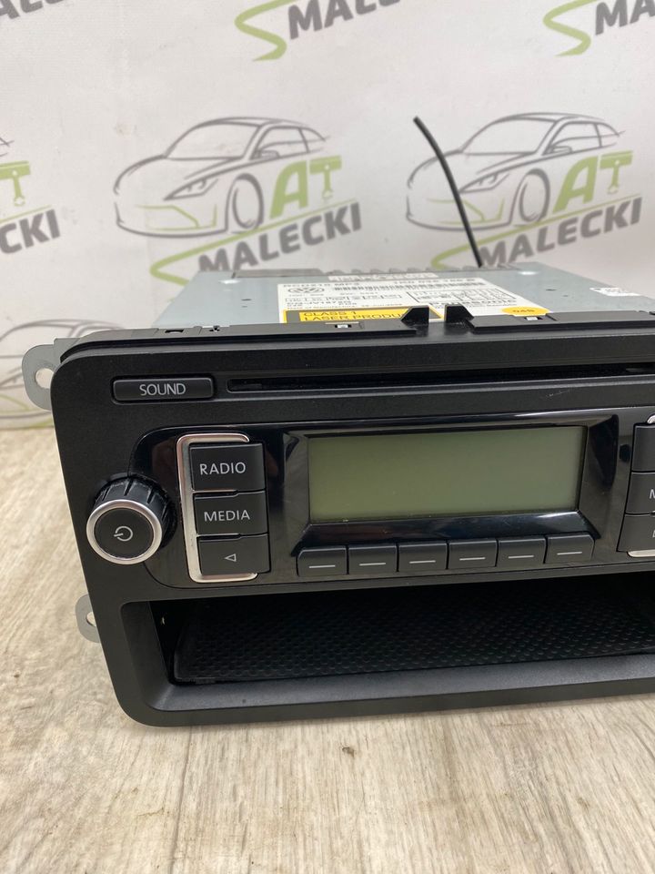 RCD210 MP3 Autoradio Cd Radio Vw Modelle 1K0 035 156 B in Philippsburg