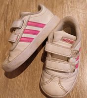 Adidas Schuhe Mädchen Gr. 22 Nordrhein-Westfalen - Harsewinkel - Marienfeld Vorschau