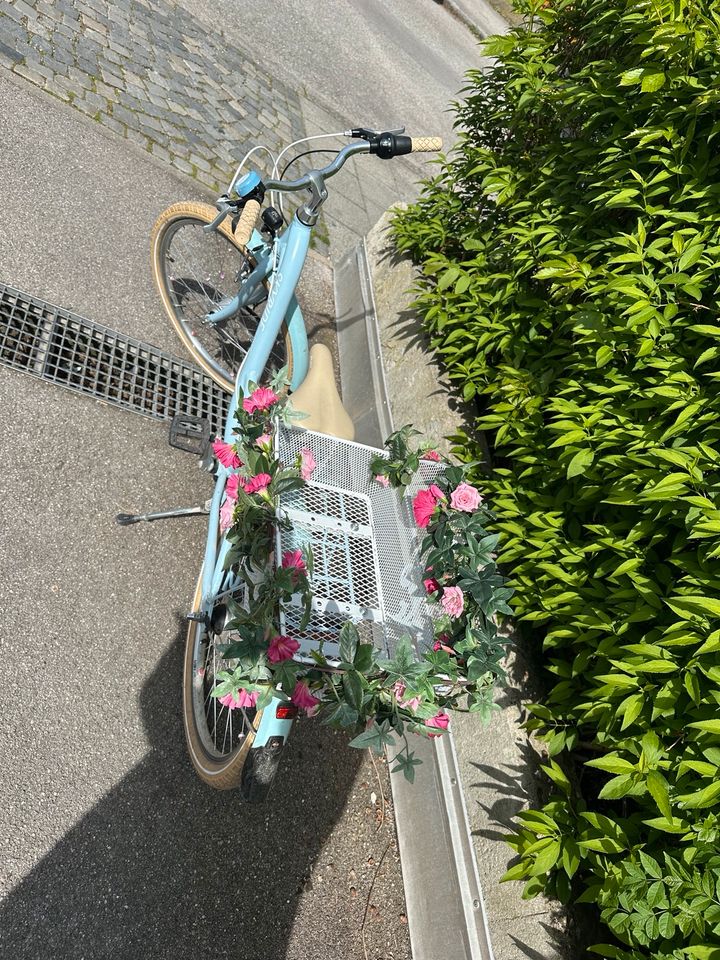 Mädchen Fahrrad in München