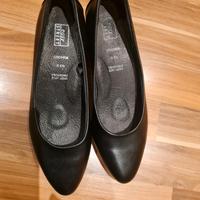 NEU  Leder Pumps Schnäppchen Hessen - Bad Endbach Vorschau