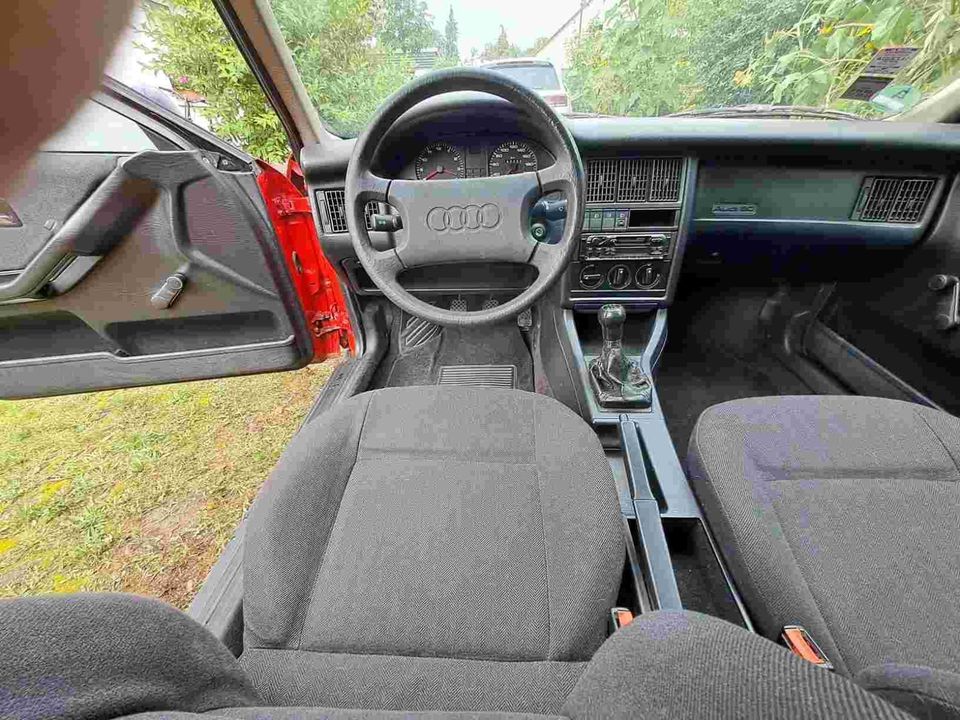 Audi 80 B3, Typ 89; rot, "Young Edition" in Neuenhagen