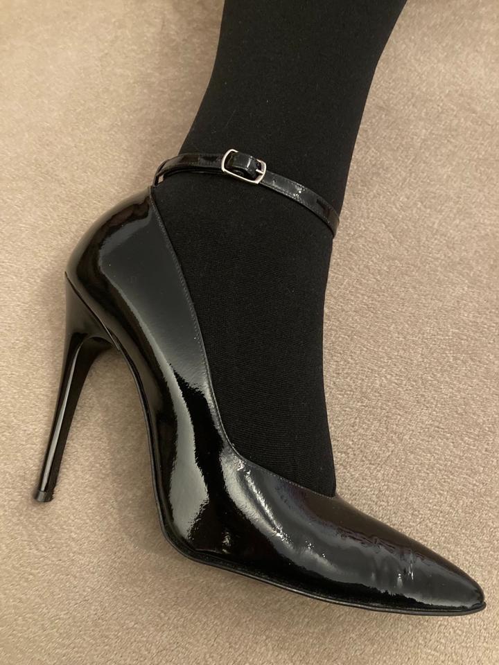 Black patent stilettos sale