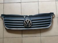 VW Passat variant B5 3BGKühlergrill mit Chrom Niedersachsen - Göttingen Vorschau