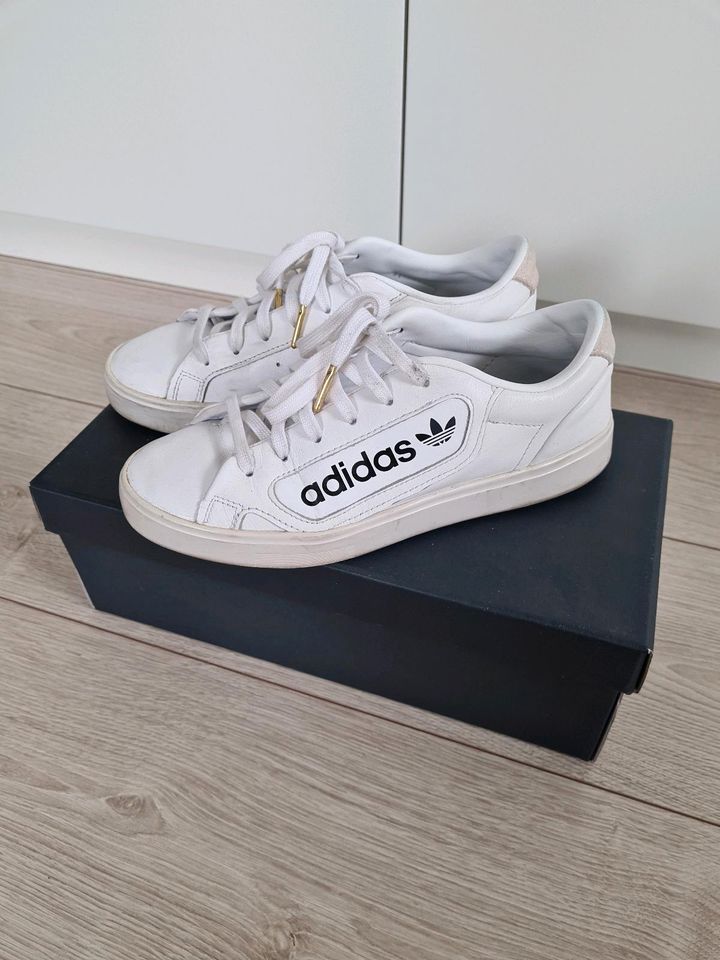 Adidas Sneaker, Damen Größe 36 1/2 in Teisnach