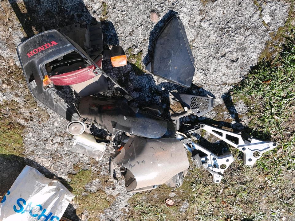 Honda Motorradteile in Märkische Heide