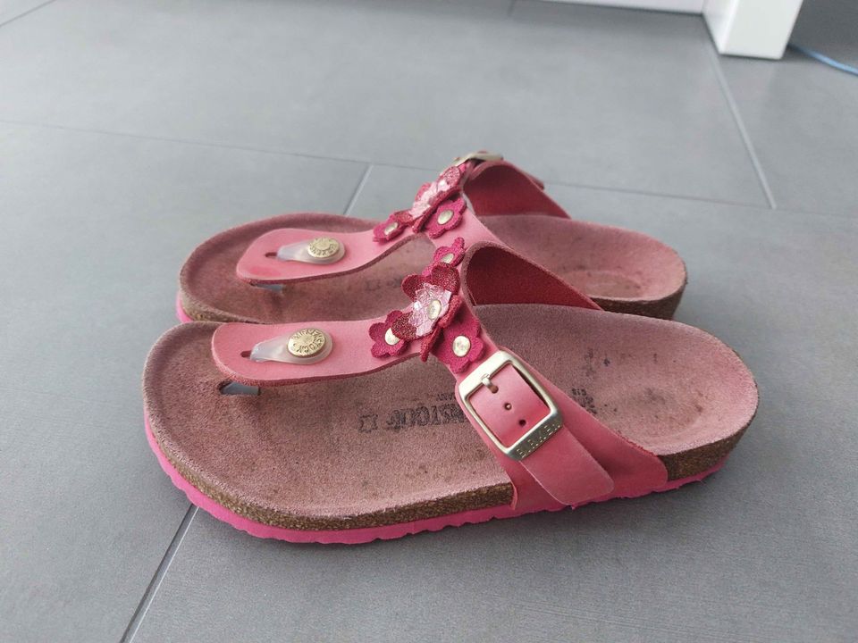 Birkenstock Zehentrenner Gizeh Leder Gr. 31 Blumen mit Glitzer in Pulheim