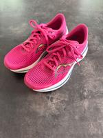 Saucony Endorphin Speed Laufschuh Gr.42 Bayern - Aschaffenburg Vorschau