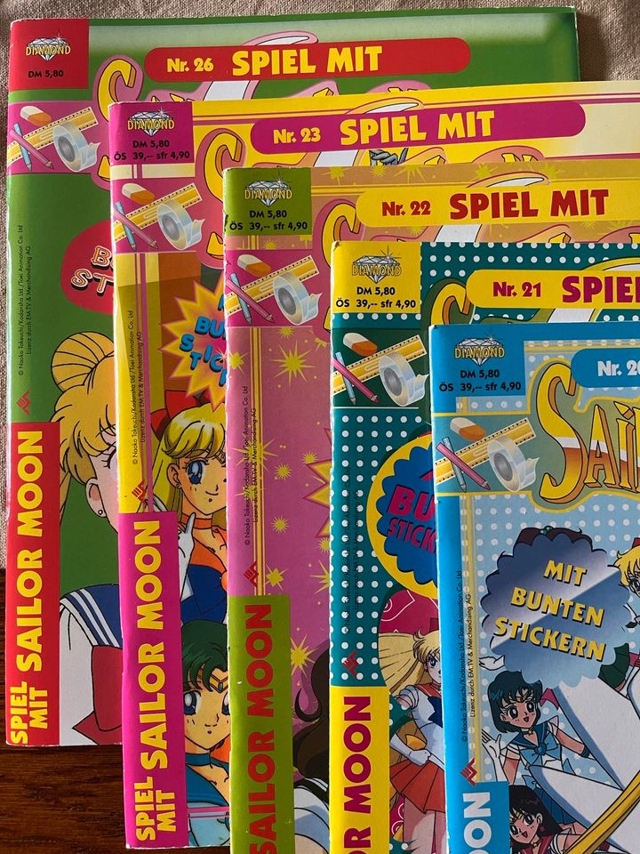 Sailor Moon Rarität Spiel mit Hefte Comics in Bad Neustadt a.d. Saale