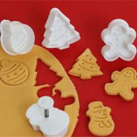 NEU!! 4 Stück Weihnachts-Plätzchen Form Ausstechform Backstempel Bayern - Wemding Vorschau