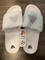 Aldi mania Fan Sliders Badeschlappen Limited Edition Gr. 45 *Neu* Nordrhein-Westfalen - Bottrop Vorschau