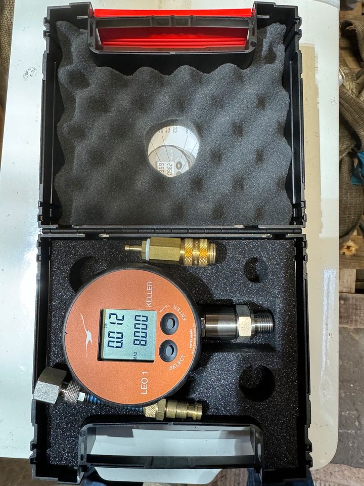 KELLER Manometer Digital LEO 1 NEU in Remscheid