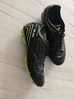 Fußballschuhe gr40 Hessen - Florstadt Vorschau