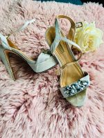 Pumps Sommer Steine grau Buffalo Leder 40 Nordrhein-Westfalen - Datteln Vorschau