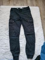 Cargohose Jack&Jones Anti fit Gr. 28/32 Niedersachsen - Uelzen Vorschau