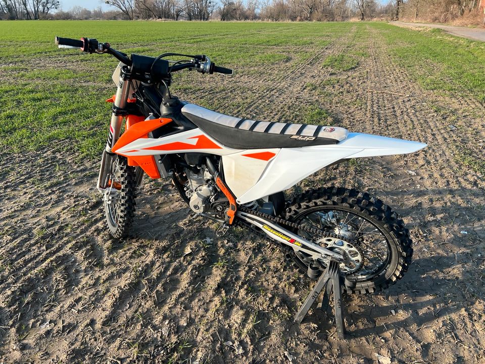 Ktm SX-F 350 2019 in Eilenburg