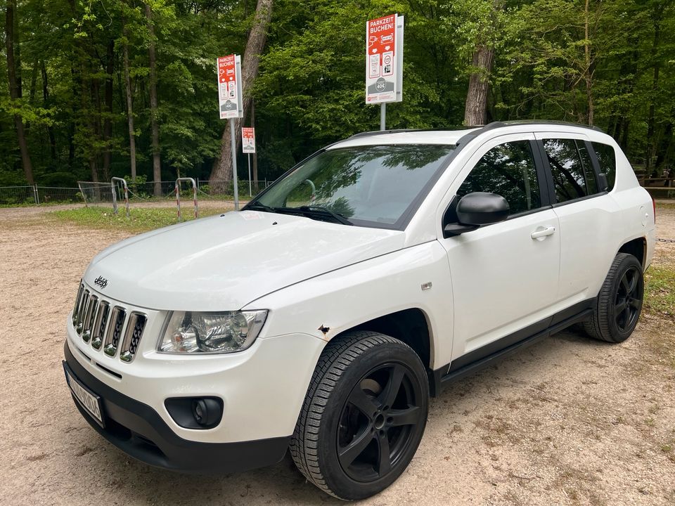 SUV Jeep Compass 2.2 CRD 163ps in Nürnberg (Mittelfr)
