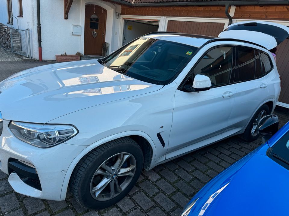 BMW X3 x30dA M-Packet, Leder, Stdh, AHK, Lenkradh, 8fach bereift, in Baldham