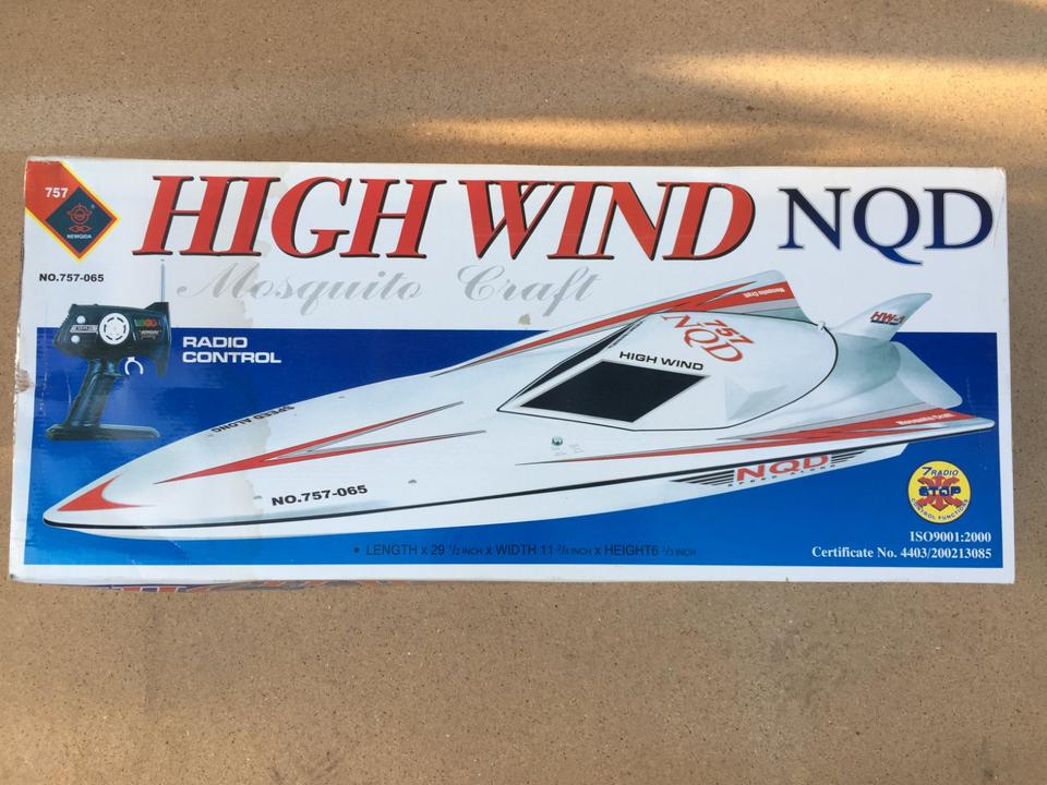 HIGHWIND NQD ferngesteuertes RC Boot - High Wind Modellboot in Emmering