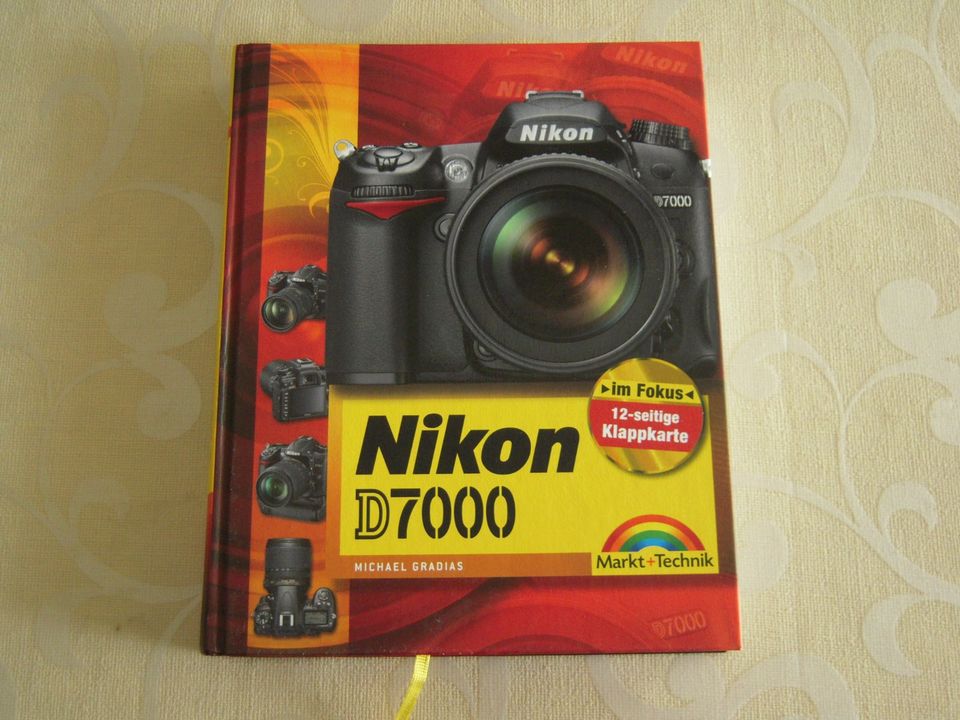 Buch "Nikon D 7000" von Michael Gradias in Bergen an der Dumme