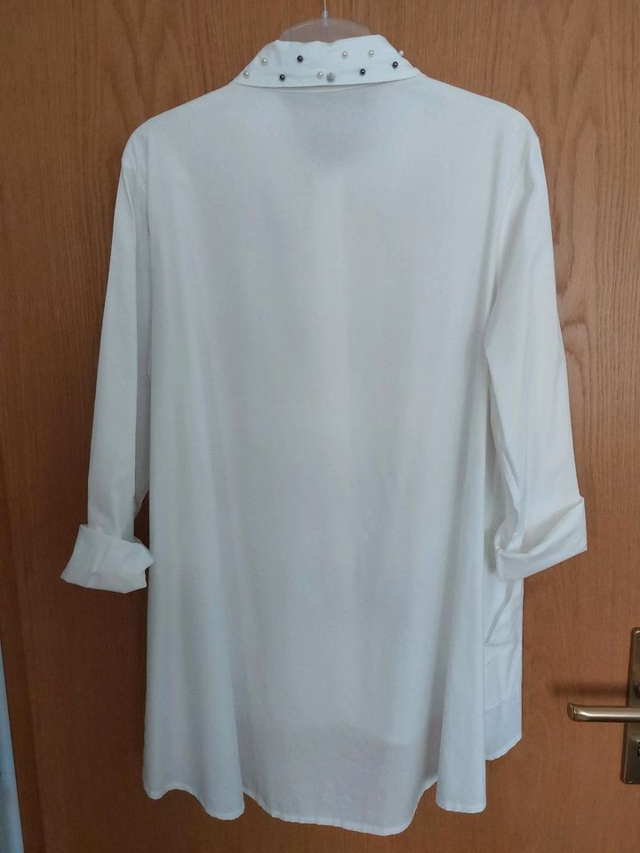 Biete eine weiße Oversize Bluse von Tredy inkl. Versand in Neustadt am Rübenberge