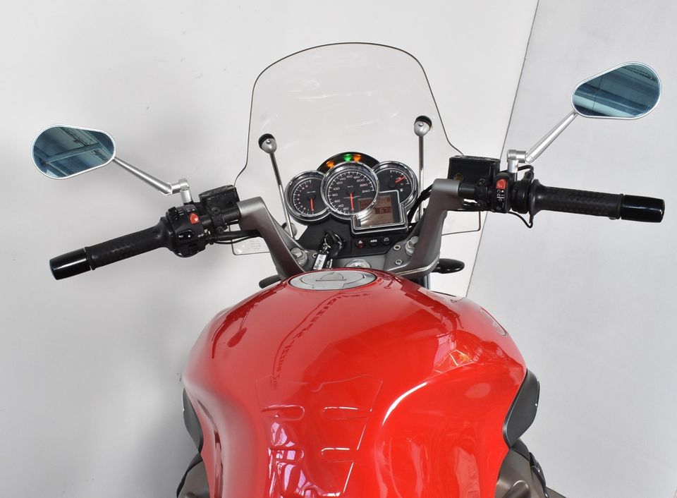 Moto Guzzi Breva 1100 Rosso ABS mit Garantie in Laer