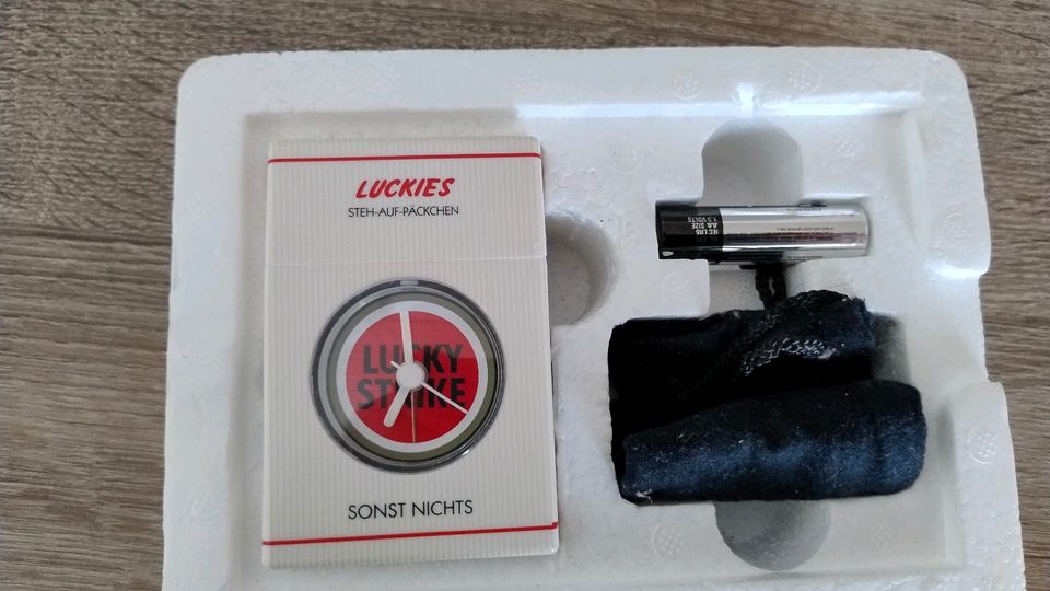 Lucky Strike Reisewecker in Halver