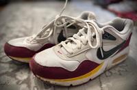 Nike Air Sportschuhe in Gr. 39 Sachsen-Anhalt - Halle Vorschau