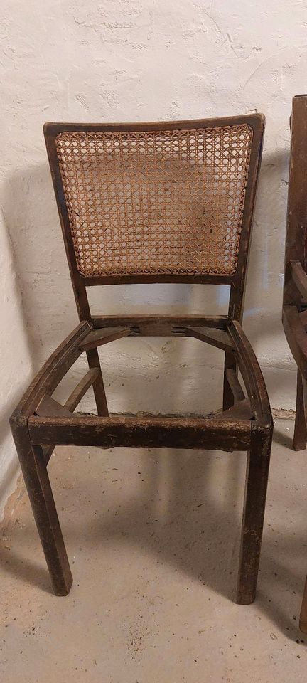 Stühle mit Flechtwerk (Angebot nur bis 25.05) in St. Ingbert