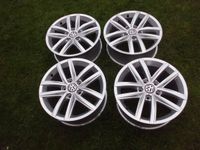 4 Alufelgen 6,5x16 ET 46 LK 5x112 5G0601025CS Golf 6+7 Niedersachsen - Garbsen Vorschau