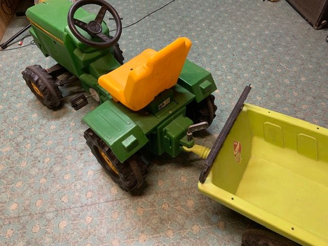 Kinder Traktor v. John Deere in Hockenheim
