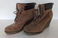 Stiefeletten Wedges, beige, zum schnüren, Gr. 37 Baden-Württemberg - Tübingen Vorschau