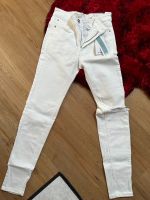 Skinny Jeans weiß Stradivarius 36/38 Bayern - Thierhaupten Vorschau