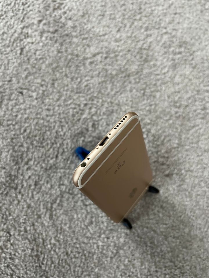 Apple iPhone 6S Gold 128GB in Bad Wimpfen