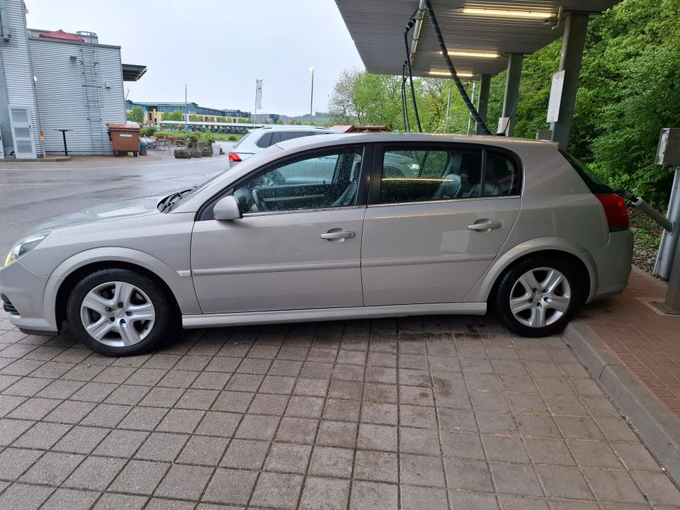 Opel Signum Signum 2.8 V6 Turbo Automatik Sport, TÜV/AU FP:2100€ in Haag in Oberbayern