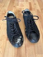 Converse Chuck Taylor All Star Classic Low schwarz cracked Gr. 43 Leipzig - Sellerhausen-Stünz Vorschau