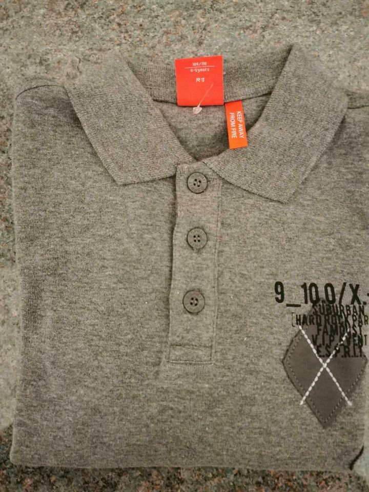 Esprit Langarmshirt neu grau klassisch Gr. 104/110 in Olching