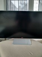 LG Monitor defekt 32 Zoll Nordrhein-Westfalen - Borgholzhausen Vorschau