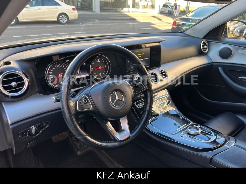 Mercedes-Benz E 220 E-Klasse Kombi , TAXI , TURBO NEU in Siegburg